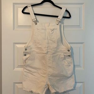 Madewell overall shorts!
